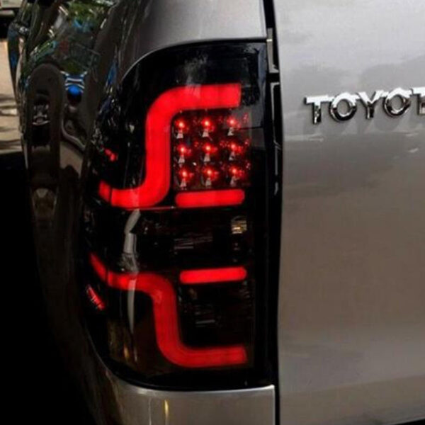 Toyota Hilux Vigo 2012-2014 Taillight