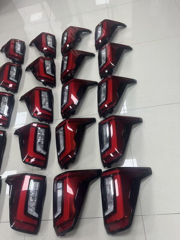 微信图片_20260421221703_1594_53 2015-2025 HILUX REVO UPGRADE TO 2026 TRAVO BODY KITS